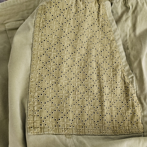 Soft Surrounding Pants 3X Plus Cargo Style Convertible Leg Eyelet Pockets Green - Picture 6 of 13